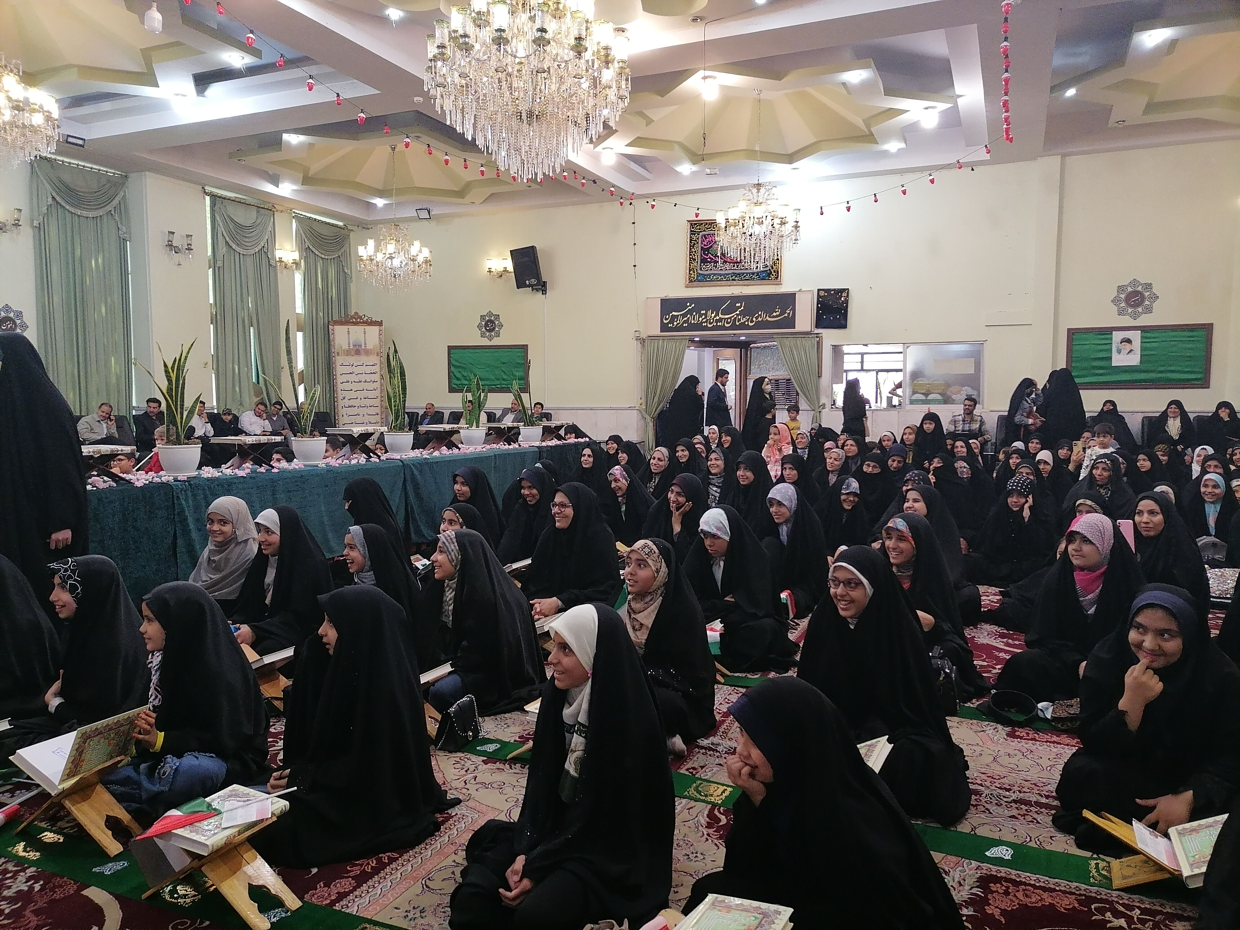 محفل نور در حمایت از دفاع مشروع نیروهای مقاومت سپاه پاسداران