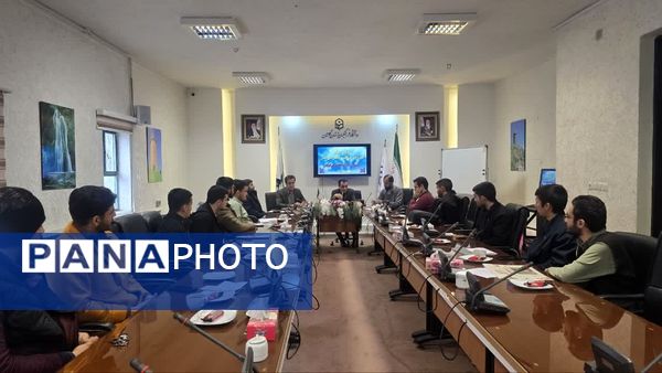 نشست هم‌اندیشی دبیران کانون‌های فرهنگی و انجمن‌های علمی پردیس آیت الله خامنه‌ای گرگان