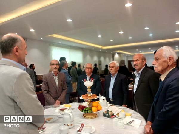 همایش گرامیداشت مقام معلم در فریدونکنار