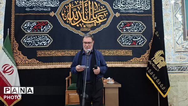 طنین یا حسین در سومین شب محرم از حرم حسین بن الموسی الکاظم (ع)