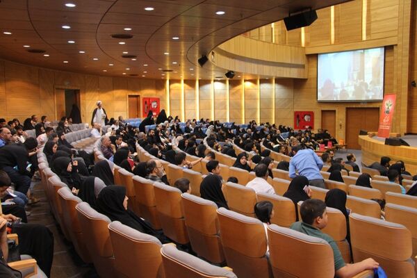 برگزاری همایش خانوادگی روز خبرنگار در تالار شهر مشهد