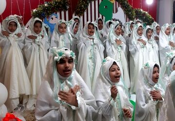 سه هزار و‌۴۴۴ دانش‌آموز دختر مینابی جشن تکلیف خود را جشن گرفتند