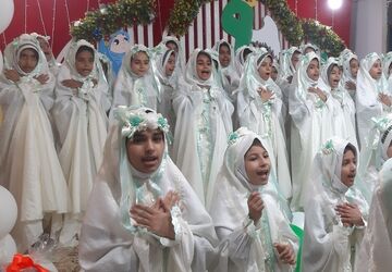 سه هزار و‌۴۴۴ دانش‌آموز دختر مینابی جشن تکلیف خود را جشن گرفتند