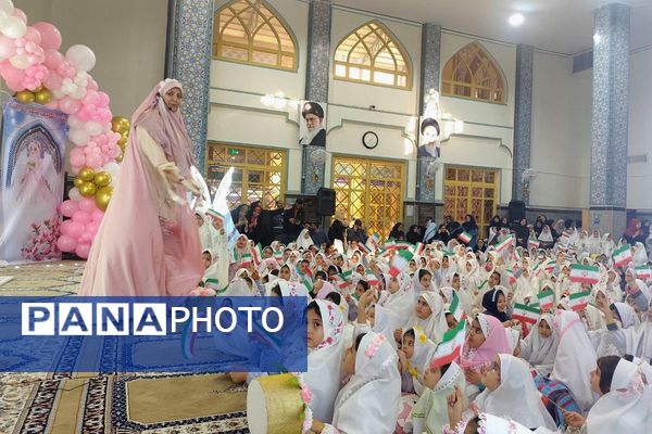 جشن تکلیف؛ لبخند بندگی در قاب تصویر