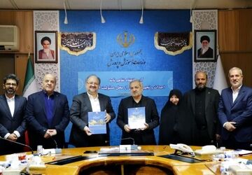امضای تفاهم‌نامه وزارت آموزش و پرورش و هلدینگ خلیج فارس برای احداث و تجهیز ۶۰۰ کلاس درس