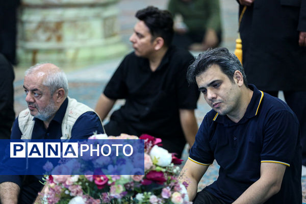 آیین «عهد عاشقی» با حضور اصحاب رسانه در مسجد جمکران