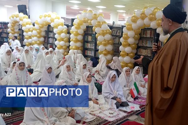 جشن تکلیف دانش‌آموزان دبستان آیین روشن در مصلی امام خمینی(ره) شهریار 