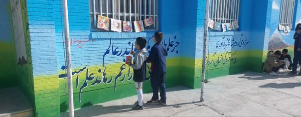 کتاب؛ ماندگارترین چراغ دانایی 