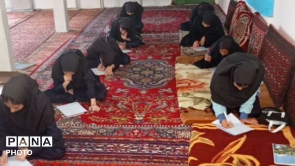 کلاس‌هایی که زیر صدای آژیر تعطیل نشد