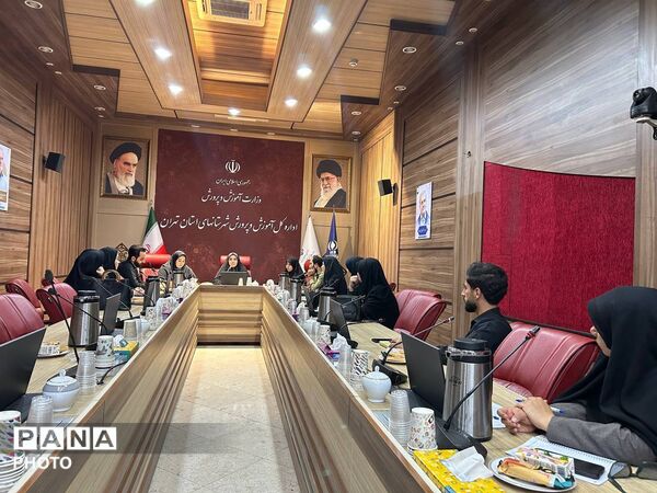 تجلیل از مناطق برتر خبرگزاری پانا در شهرستان‌های تهران