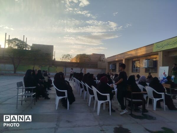 جلسه انجمن اولیا در آموزشگاه باقرالعلوم فدافن