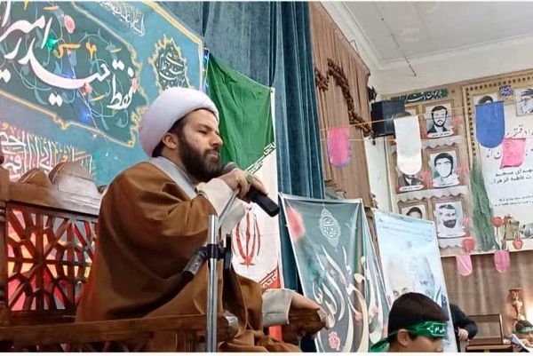 اعتکاف دانش‌آموزی در زرقان