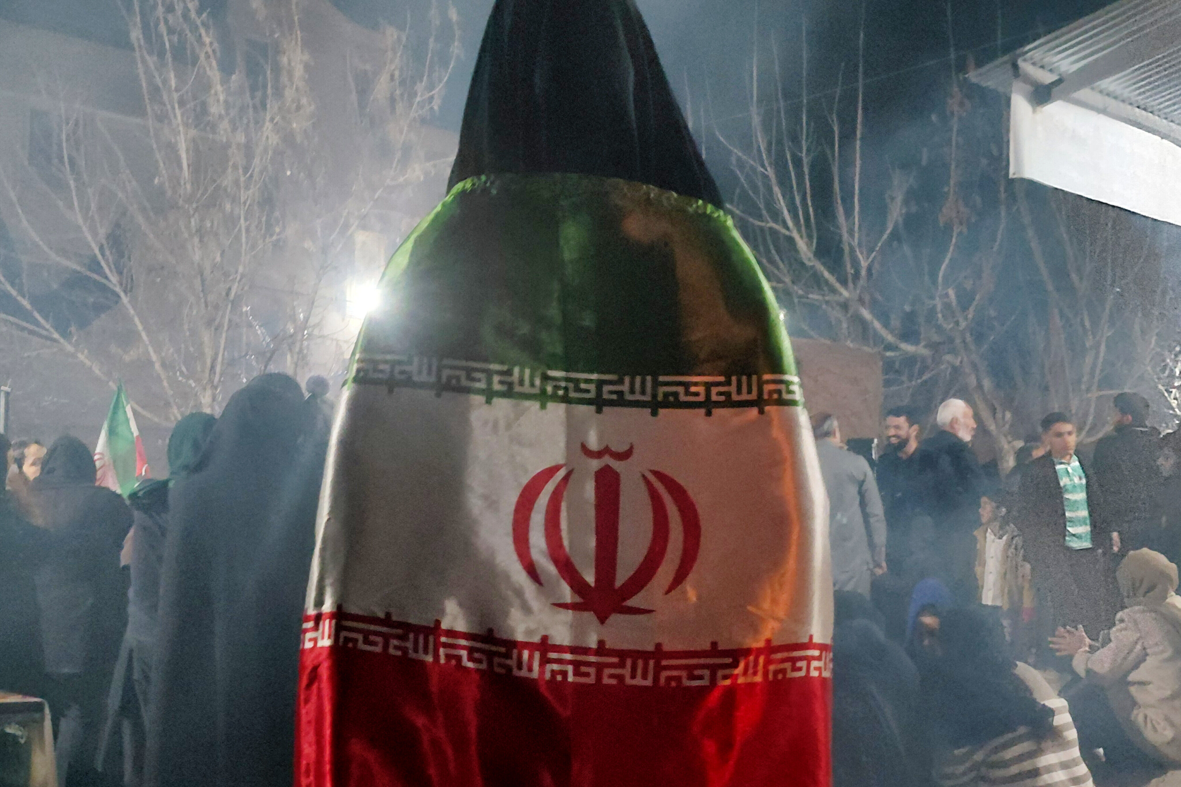 اجتماع قافله عزاداری شهرستان لردگان برای خون خواهی رهبر شهید