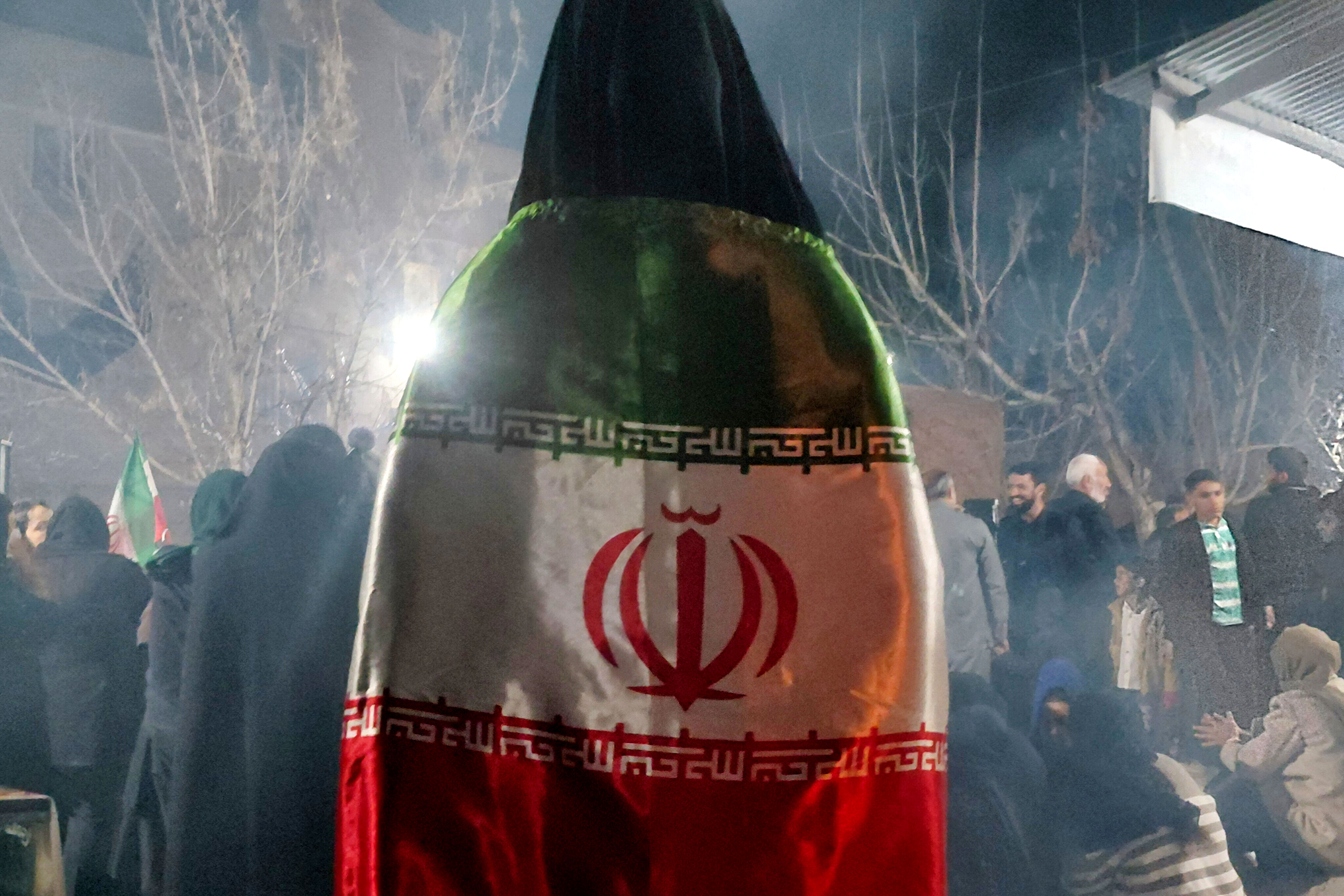 اجتماع قافله عزاداری شهرستان لردگان برای خون خواهی رهبر شهید