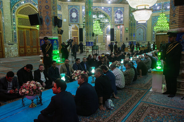 آیین «عهد عاشقی» با حضور اصحاب رسانه در مسجد جمکران
