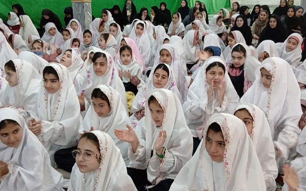 برگزاری جشن تکلیف دانش آموزان دختر شهرستان سیروان