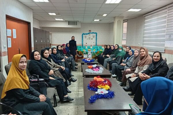 مدارس شهرستان قدس زیر چادر بانوی دو عالم در جشن ولادت حضرت زهرا(س)