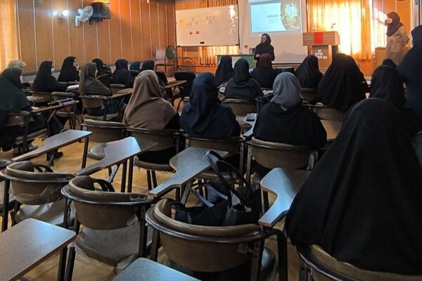 جادویِ توانا در دستانِ معلمانِ ری