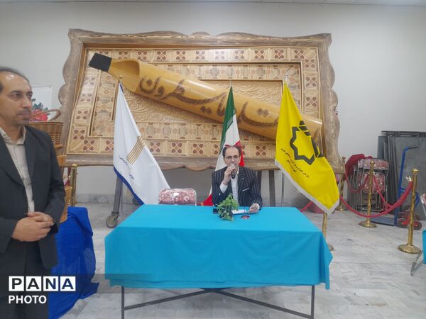 رونق تولید در فرهنگسرای سیمرغ با برپایی بازارچه صنایع دستی