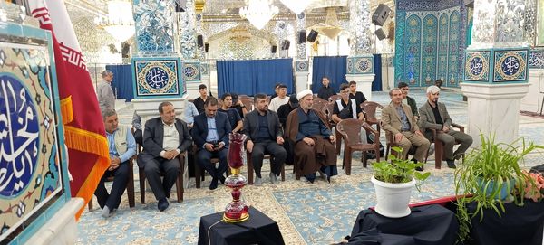 بدرقه دانش‌آموزان اعزامی به پیاده‌روی اربعین 