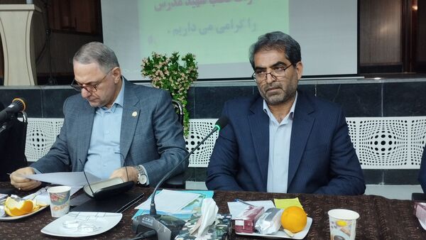 جلسه شورای اداری آموزش و پرورش خلیل‌آباد