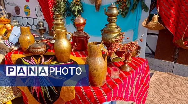 جشن هفته مازندران در دبستان نرجس خاتون گلوگاه 