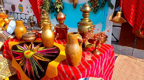 جشن هفته مازندران در دبستان نرجس خاتون گلوگاه 