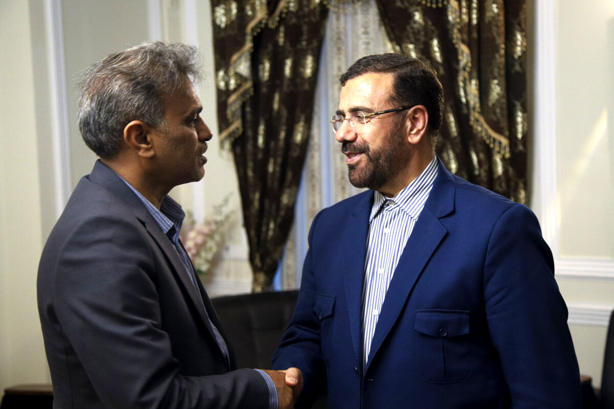 بسیاری از فرماندهان شاخص دوران دفاع مقدس از تربیت‌یافتگان آموزش و پرورش بودند 