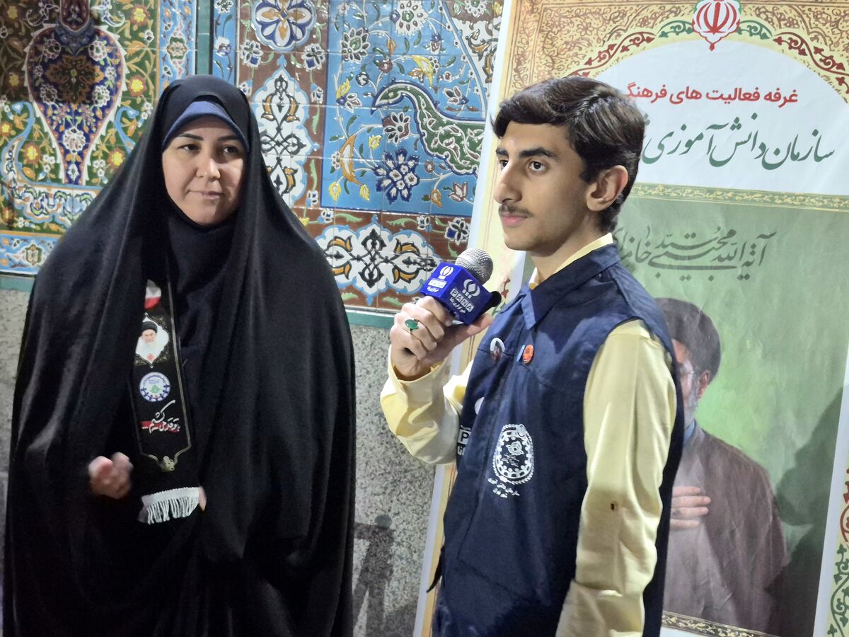 سه موکب دانش‌آموزی در نقاط مختلف تهران با همکاری دانش‌آموزان و مربیان برپا شده است