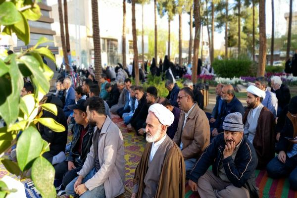 شکرانه توحید؛ نماز عید فطر در نجف‌آباد