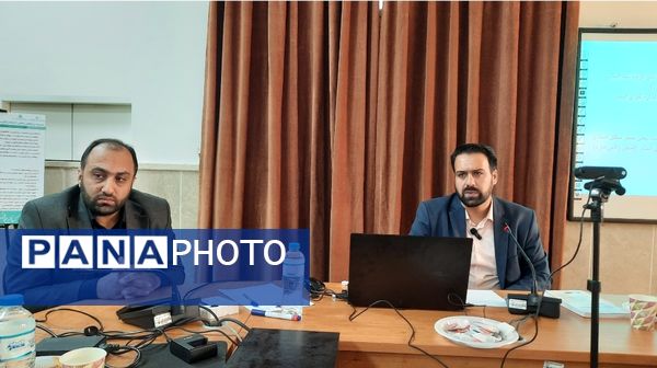 کارگاه‌های برنامه جامع تربیت پژوهشگر در پژوهشکده عباس زادگان مشهد 