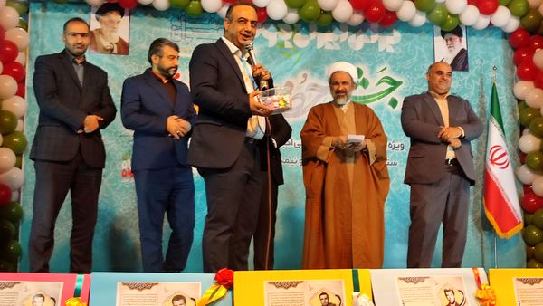 جشن میلاد امام زمان(عج) در قائمشهر