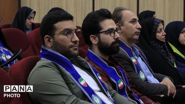 چهره‌های درخشان سازمان دانش‌آموزی زیر ذره‌بین دوربین‌ها