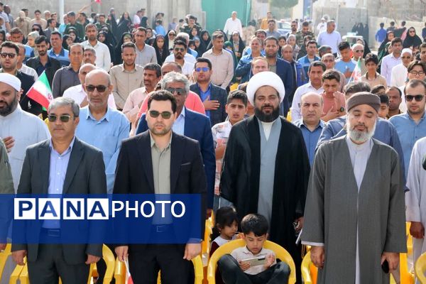 مردم بندرخمیر با حضور یکپارچه در ۲۲ بهمن اقتدار خود را فریاد زدند