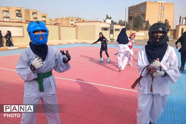 پرنیان در مسیر سلامتی؛ آماده شده دانش‌آموزان برای هفته ورزش