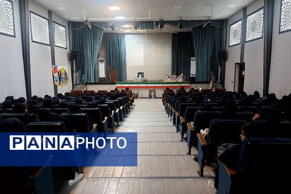 بزرگداشت هفته دفاع مقدس در کانون فاطمیه کهریزک