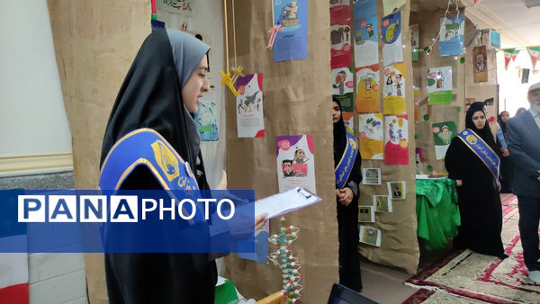 حال و هوای نمایشگاه مدرسه انقلاب در شهر جعفریه قم