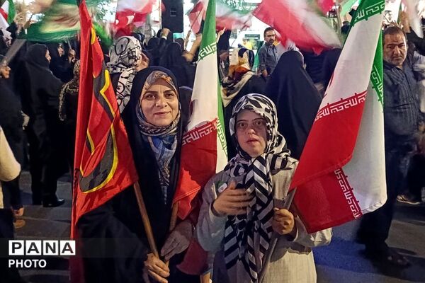 دانش‌آموزان، راویان همدلی در اجتماعات شبانه فشافویه