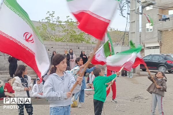 برنامه‌های دهه کرامت با حضور گروه ریحانه الحسین در شهرک امام خمینی و مجتمع هسا پردیس