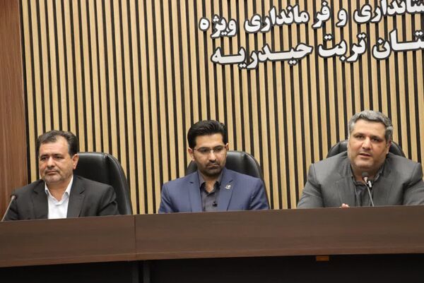 نشست همدلی بانوان در تحکیم وحدت ملی در تربت‌حیدریه 