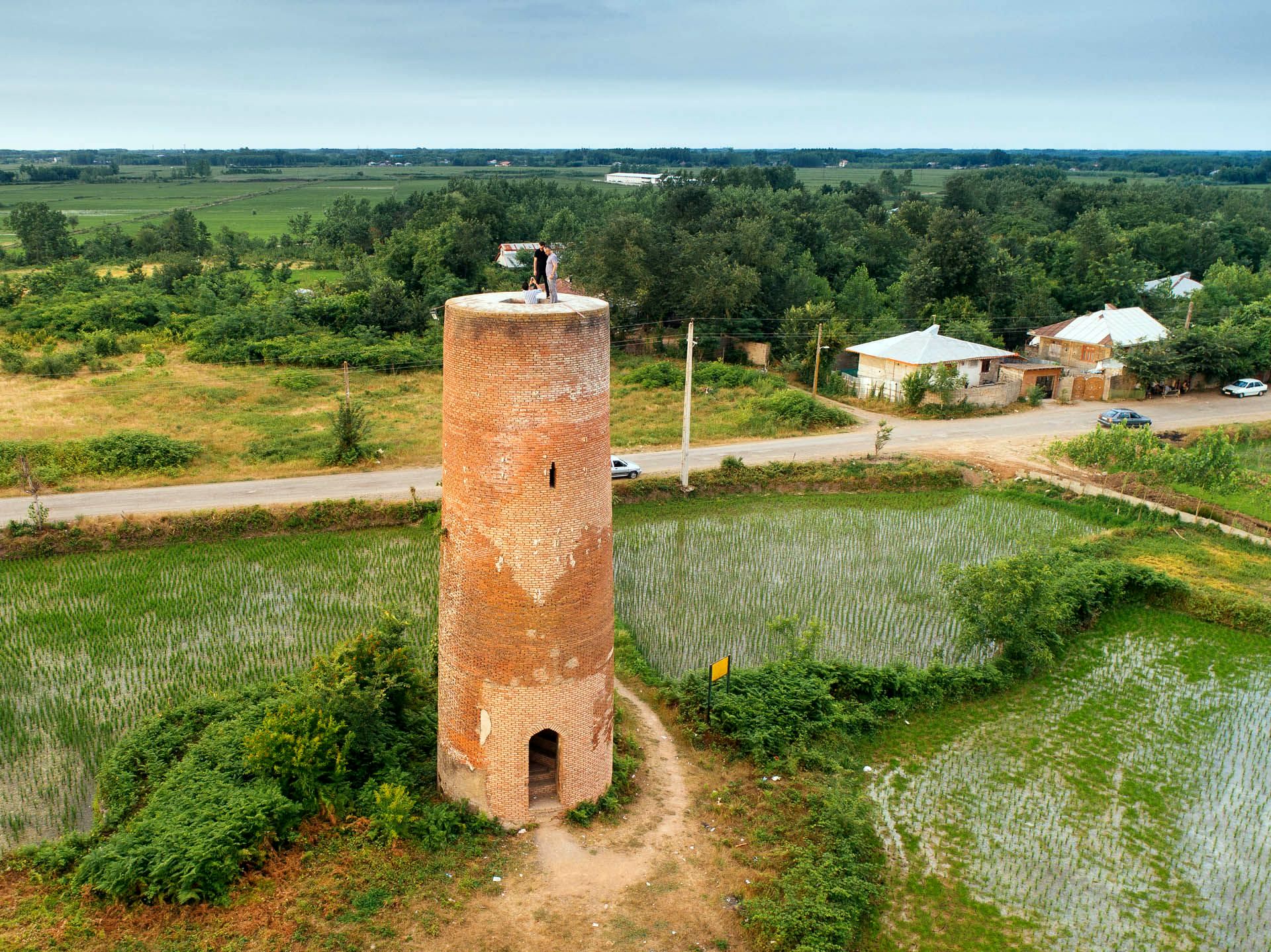 مناره بازار یک مکان دیدنی صومعه‌سرا