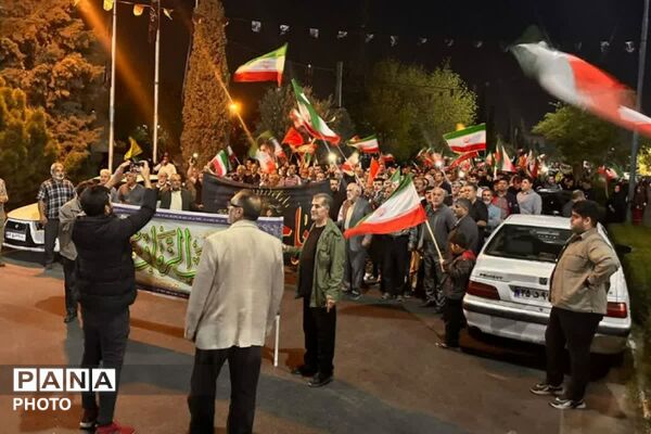 اندیشه، تجلیِ عشق و آمادگی؛ شب‌هایِ بیعت، نورِ امید در دلِ ایران