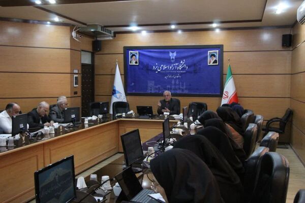نشست خبری رئیس دانشگاه آزاد اسلامی یزد با اصحاب رسانه