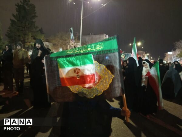 پدر از میان ما رفته ولی پسرش باز علمدار شده 