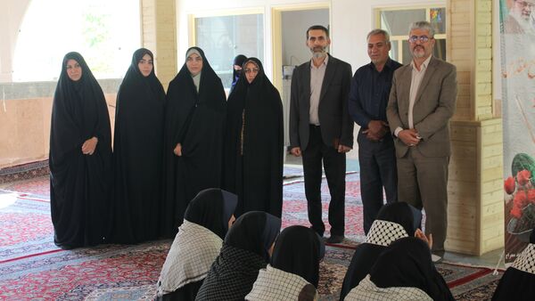 دانش‌آموزان مدارس منطقه ۵ با شهید گمنام پیمان وفاداری بستند