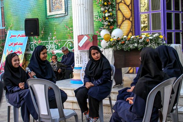 آیین بزرگداشت هفته بهداشت روان و انتخابات همیار مشاوران