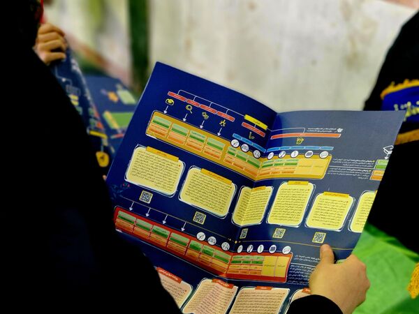 رونمایی از بسته فرهنگی–تربیتی «ایرانمون» در مدرسه بنت‌الهدی