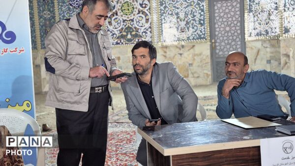 میز خدمت؛ پلِ سپیدِ میان درخواست‌ها و دل‌ها