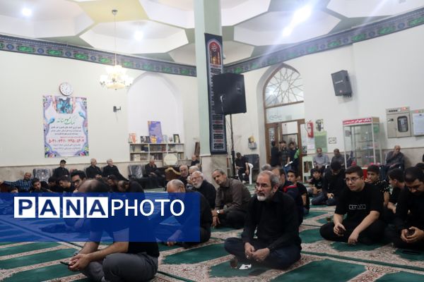 سخنرانی همزمان با شب‌های محرم در مسجد حضرت صاحب الزمان(عج)