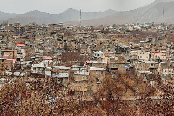 چهره شفاف و دل انگیز شهربارنیشابور با بارش  باران پاییزی  